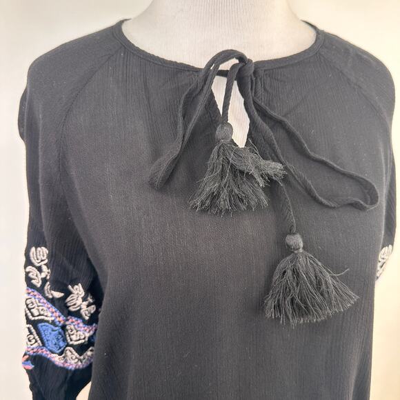 Francesca's Harper Heritage Peasant Embroidered Blouse Size XS - Picture 2 of 8